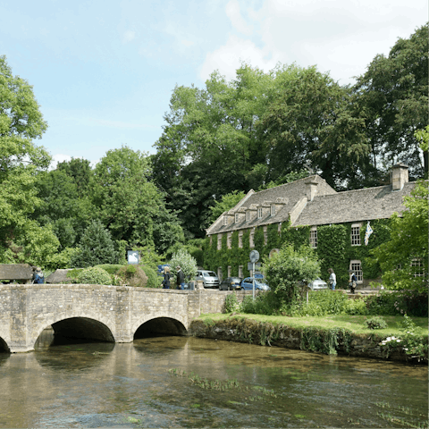 Explore the Cotswolds – Bibury is a short drive away