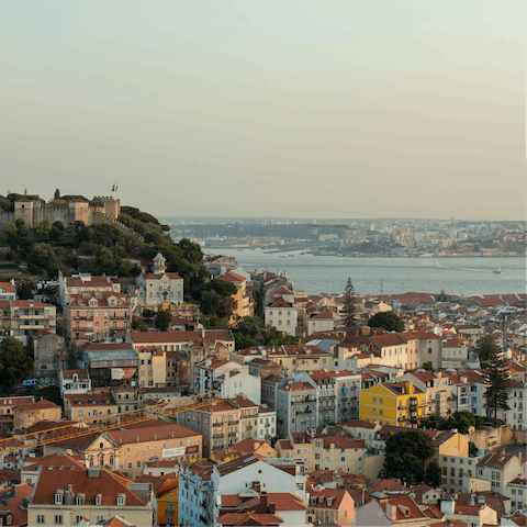 Stay in Lisbon's Santo António neighbourhood, close to the main sights