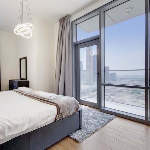 Wake up to amazing views of the city 