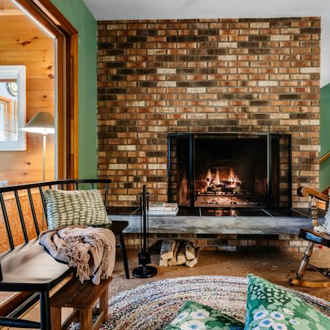 Unwind by the fireplace as a family in the evenings