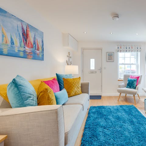 Look forward to relaxing in the colourful and comfortable living space
