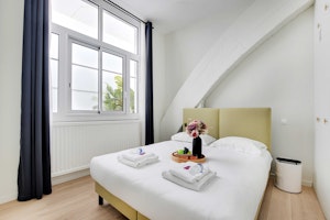 Parisian Pace image 7