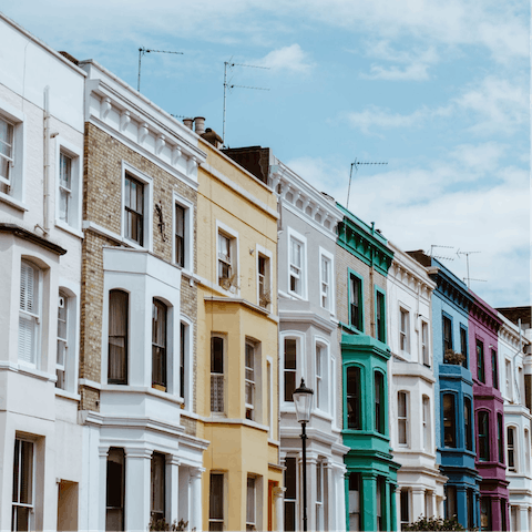Browse the colourful shops and antique markets in Notting Hill, thirty minutes on foot