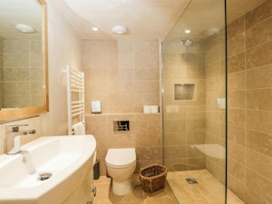 Cotswold Character image 10