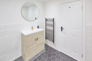 The Grande Dame image 10