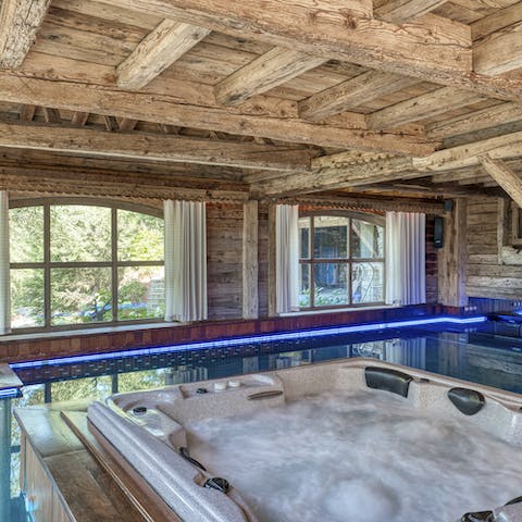 Spend cold winter days in the indoor swimming pool and hot tub