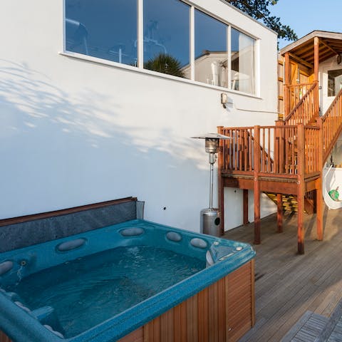 Spend magical evenings under the stars whilst relaxing in the hot tub