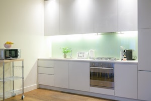 Baker Street Charm image 5