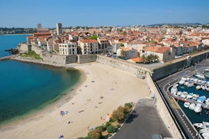 Place Sur La Mer image 12