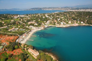 Place Sur La Mer image 3