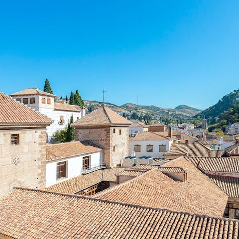 Stay in central Granada, just 1.5 kilometres away from the historic Alhambra