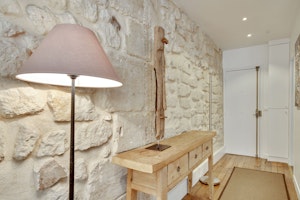 Parisian Stone image 3