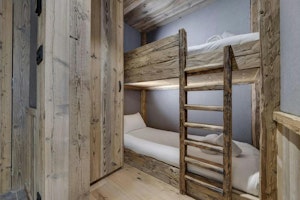 The Ski Social image 9