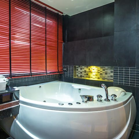 Unwind in the jacuzzi bath tub after an adventurous day exploring Phuket 