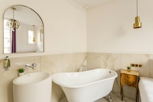 Grand Gallery image 5