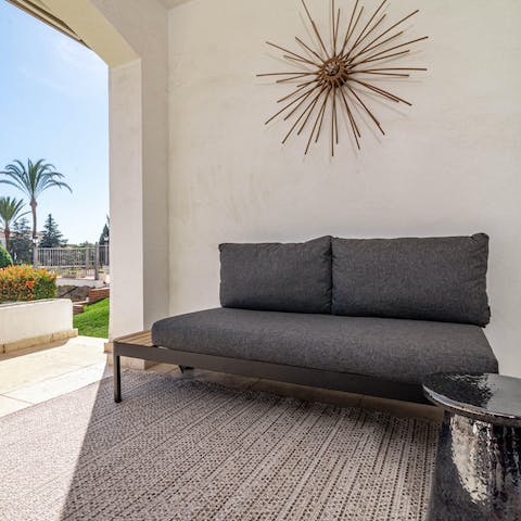 Lounge in the shade on your outdoor sofa, based on your private terrace