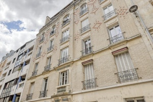 Parisian Tiles image 3