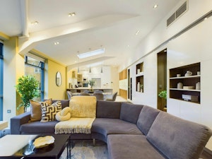 Belsize Breeze image 1