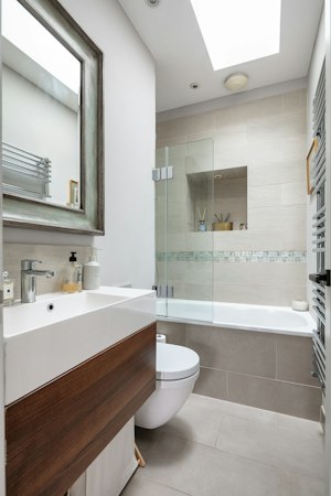 King's Road Retreat image 10