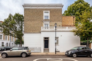 King's Road Retreat image 7