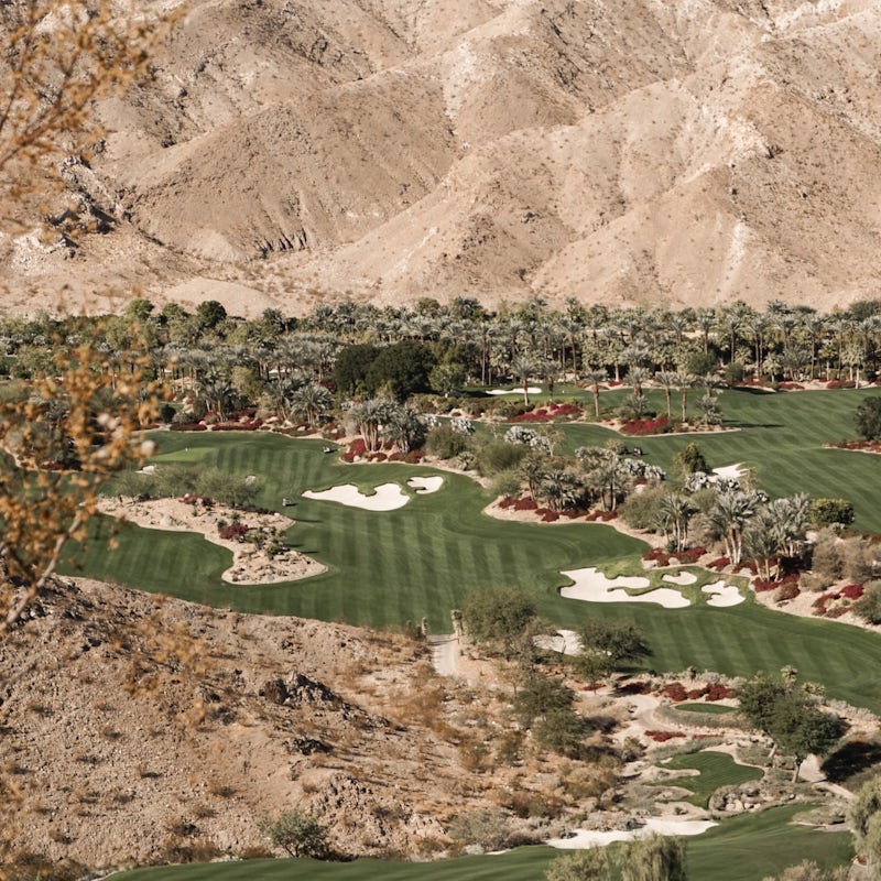 Challenge your loved ones to a game of golf at one of the many golf courses nearby, just six–minutes away
