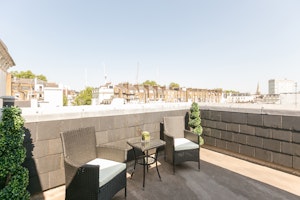 The Hyde-Out image 6