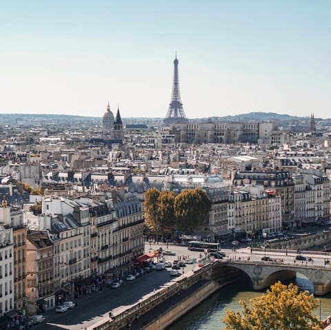 Make the most of your setting in the 2nd arrondissement