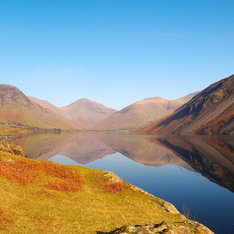 Explore the spectacular landscapes of the Lake District