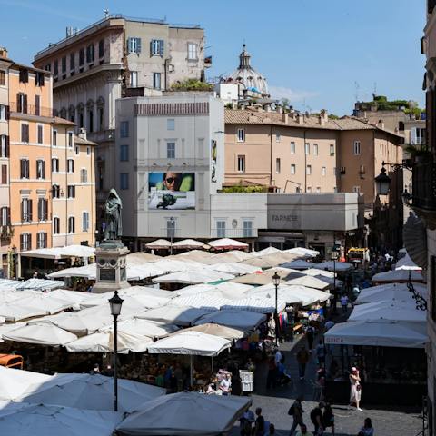 Stock up at the morning market in Campo de' Fiori – it's on every day except Sundays