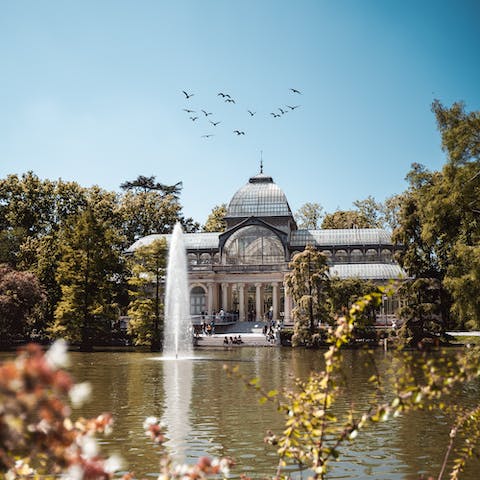 Cycle to El Retiro Park in just eight minutes