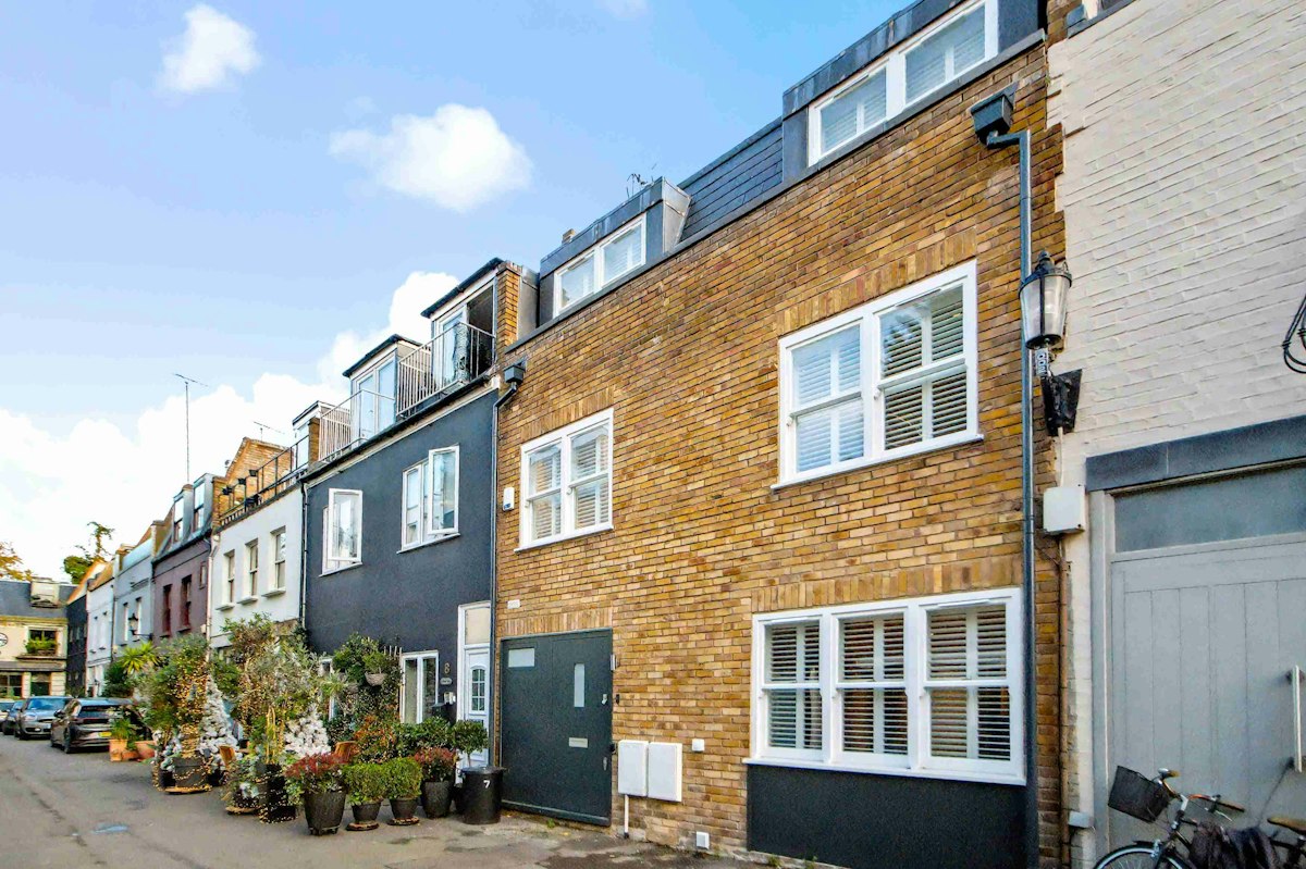 In the Mews