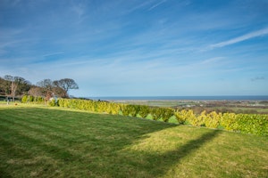 Yma o Hyd image 7