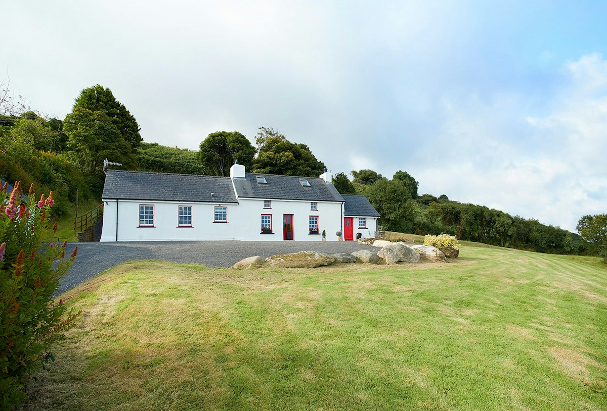 The Seafarer's Eden, Wales