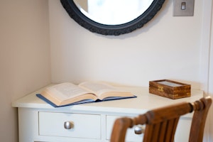Ambleside Cottage image 8