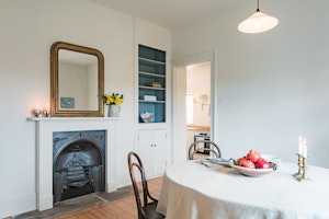 Westside Cottage image 6