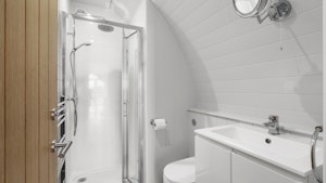The Lakeside Glam-pod image 10