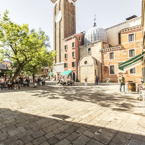 Feel part of the city in the lively Venetian squares, where you can stop for a coffee and watch the world go by