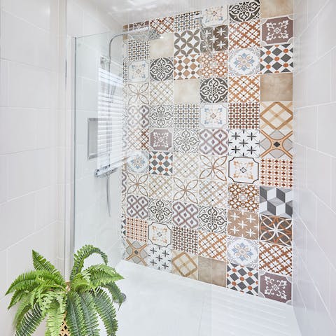 Wash off the saltwater and sand in the luxurious rainfall shower