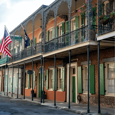 Explore the city from your excellent location, a five-minute walk from the French Quarter 