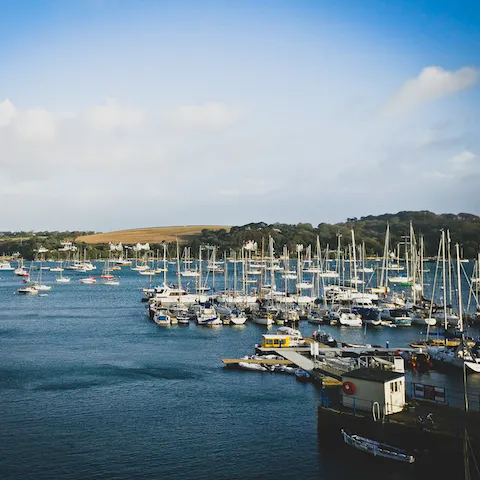 Explore Falmouth's beautiful beaches, coastal paths and independent eateries, all within walking distance