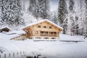 Snow-Kissed Soul image 9