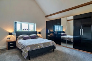 Somerset Haven image 8