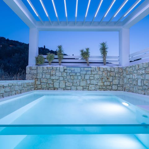 Cool off with a dip in the private plunge pool
