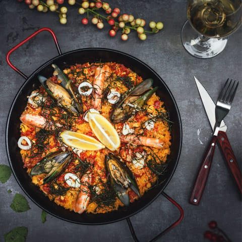 Arrange some in-villa catering with a paella or tapas menu on offer