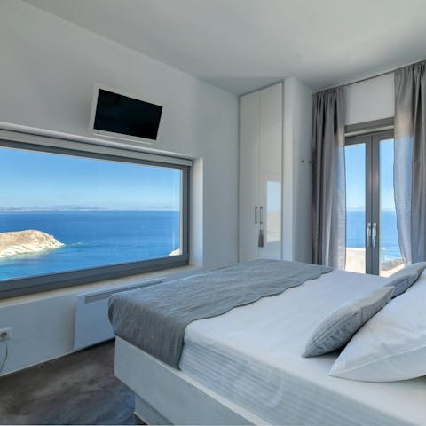 Wake up to reinvigorating views of the Aegean Sea