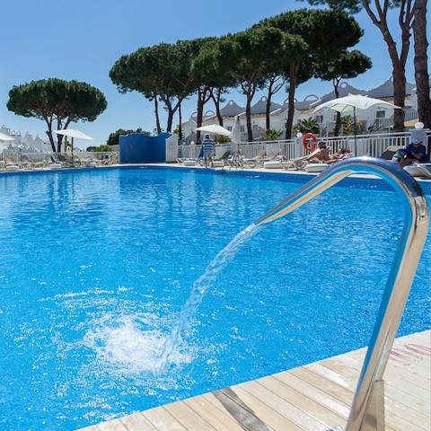 Beat the heat in the shared pool