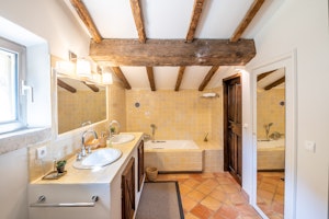 Luberon Living image 4