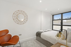 Mrs Artful image 7