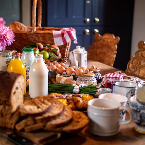 Order a delicious gourmet breakfast basket, delivered straight to your cottage door