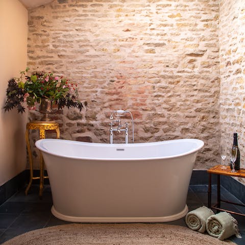 Enjoy a soak in the slipper bath, there's room for two